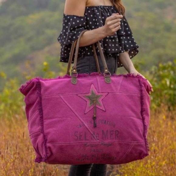 Handbags - NEW Popping Pink Travel Canvas Weekender Bag